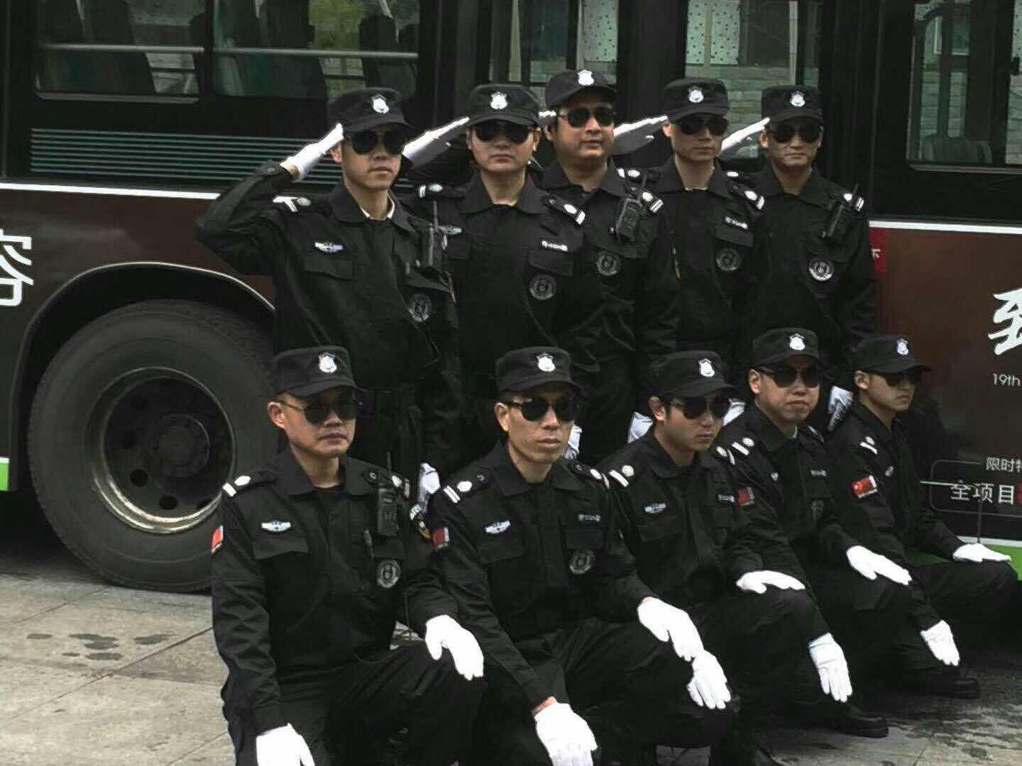 1718870978677157.jpg 839371222415874825.jpg